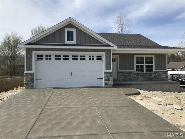 1665 Flagstaff DR, Festus, MO 63028