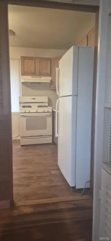2318 Gardner DR, St Louis, MO 63136