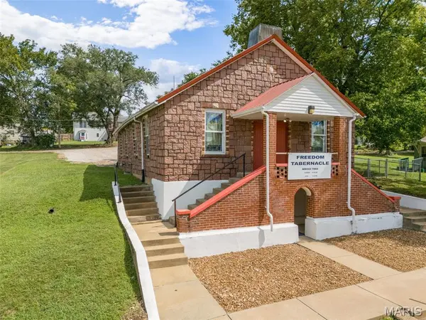 402 Glendale ST, Park Hills, MO 63601