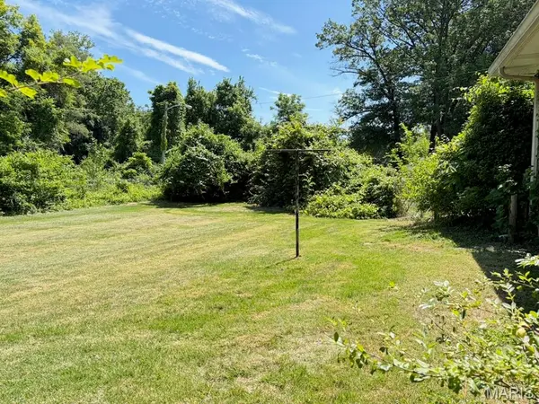 4505 Begg BLVD, Normandy, MO 63121