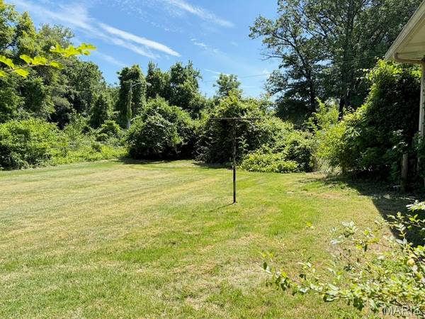 4505 Begg BLVD, Normandy, MO 63121