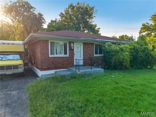 4505 Begg BLVD, Normandy, MO 63121