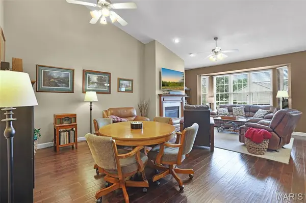 132 Briar Ridge, Maryville, IL 62234