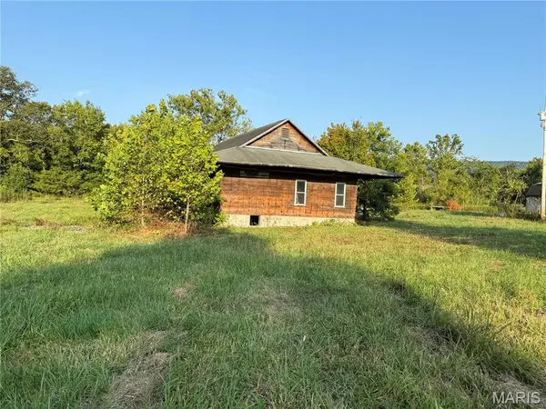 475 County Road 157, Des Arc, MO 63636