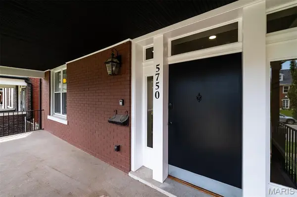 5750 Waterman BLVD, St Louis, MO 63112