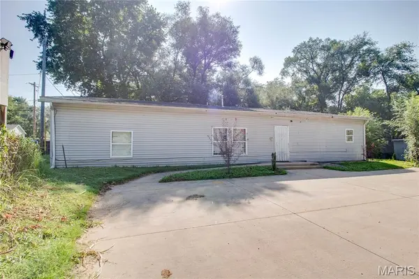 91 N Stanley RD, Cottage Hills, IL 62018