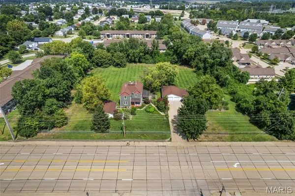 811 Tom Ginnever AVE, O'fallon, MO 63366