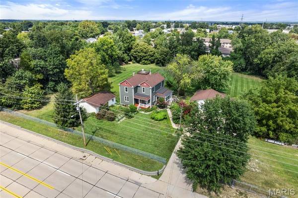 811 Tom Ginnever AVE, O'fallon, MO 63366