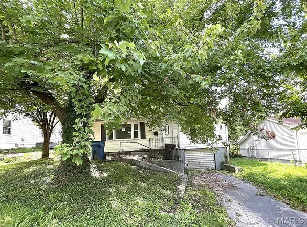 2518 N Rodgers AVE, Alton, IL 62002