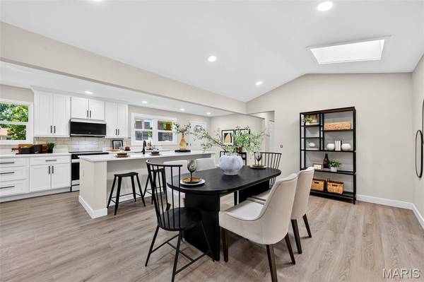 12313 Tempo DR, St Louis, MO 63146