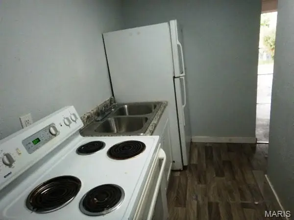 4137 E Lee AVE, St Louis, MO 63115