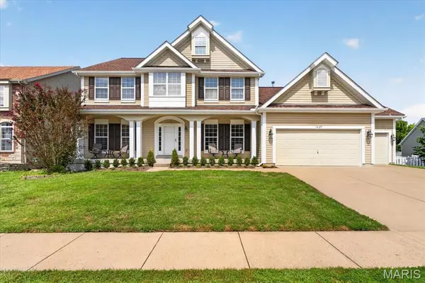 1487 Fenway DR, Fenton, MO 63026