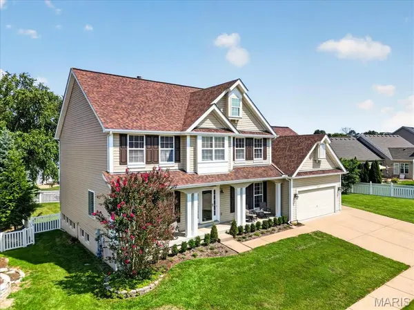 1487 Fenway DR, Fenton, MO 63026