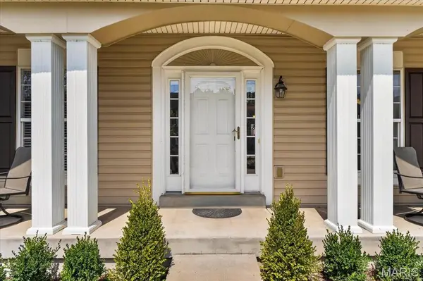 1487 Fenway DR, Fenton, MO 63026