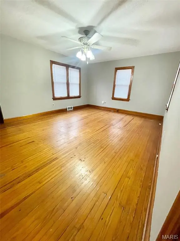 1410 LEBANON AVE, Belleville, IL 62221