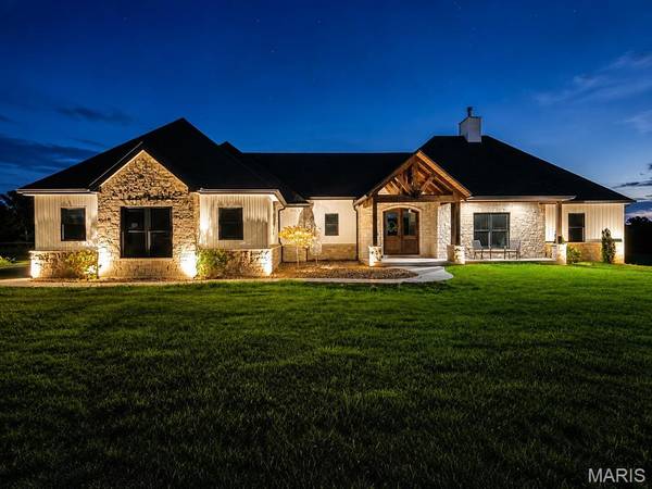 3150 Dyer RD, O'fallon, MO 63366
