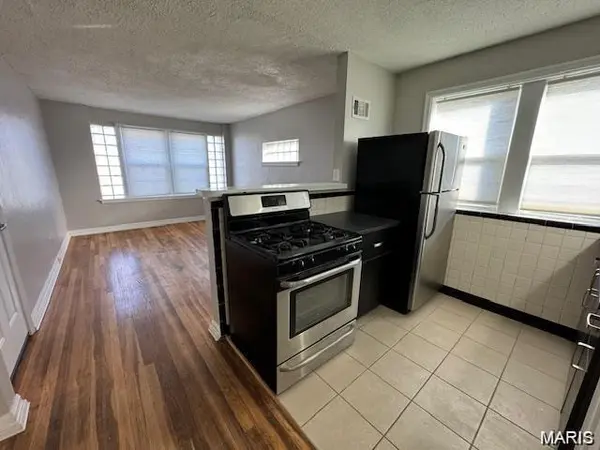 4934 Kemper AVE, St Louis, MO 63139