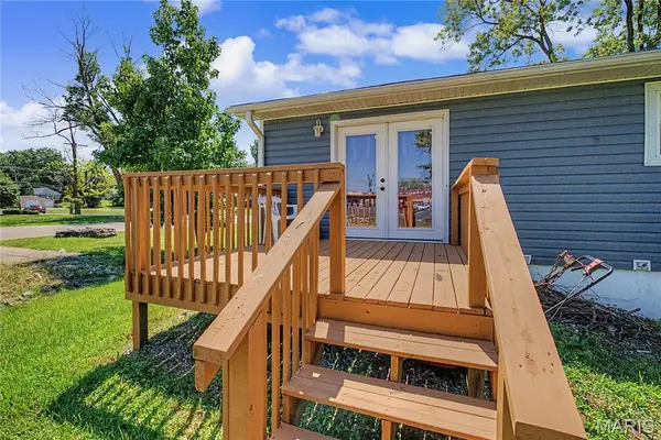 2222 Good Hope ST, Cape Girardeau, MO 63703