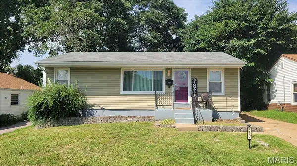 9521 Theodosia AVE, St Louis, MO 63114