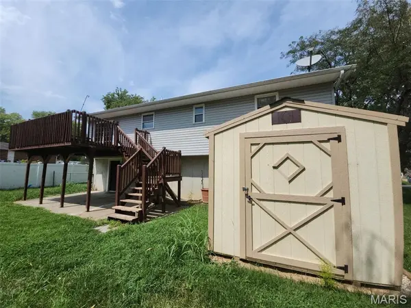 5832 Blackberry DR, Imperial, MO 63052