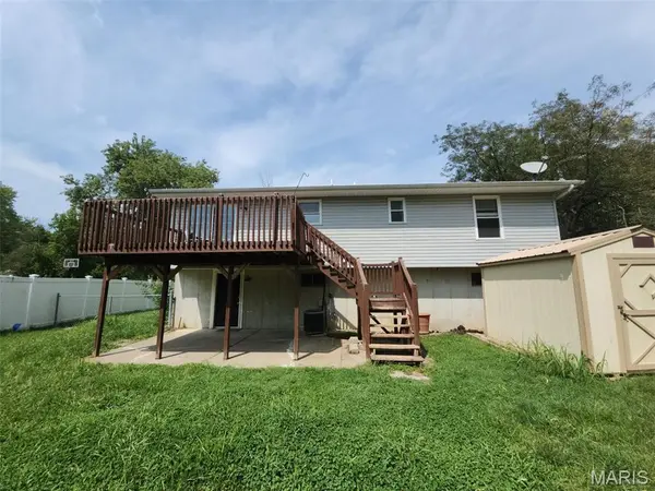 5832 Blackberry DR, Imperial, MO 63052