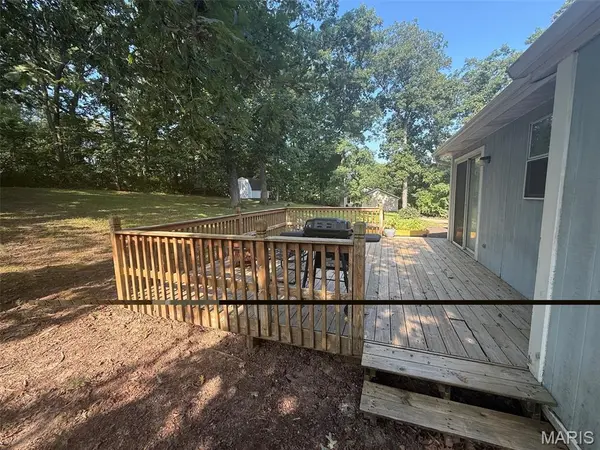 5108 Twelve Oaks AVE, Villa Ridge, MO 63089