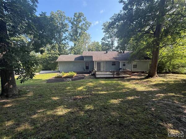 5108 Twelve Oaks AVE, Villa Ridge, MO 63089