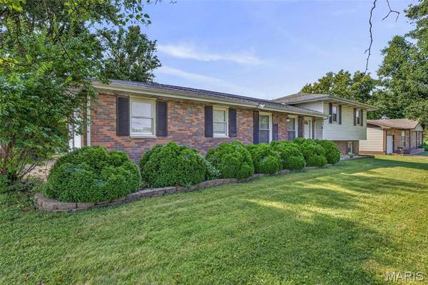 819 Krei BLVD, Farmington, MO 63640