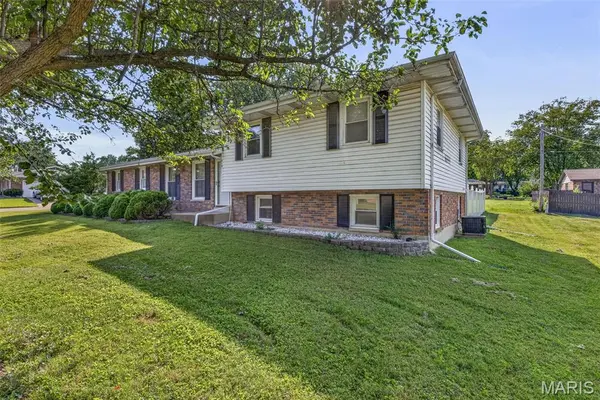 819 Krei BLVD, Farmington, MO 63640
