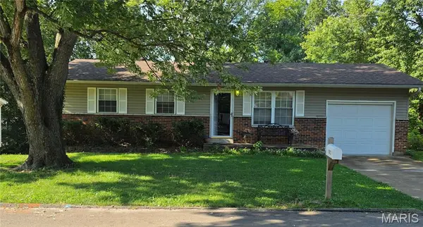 1812 Partridge DR, Imperial, MO 63052