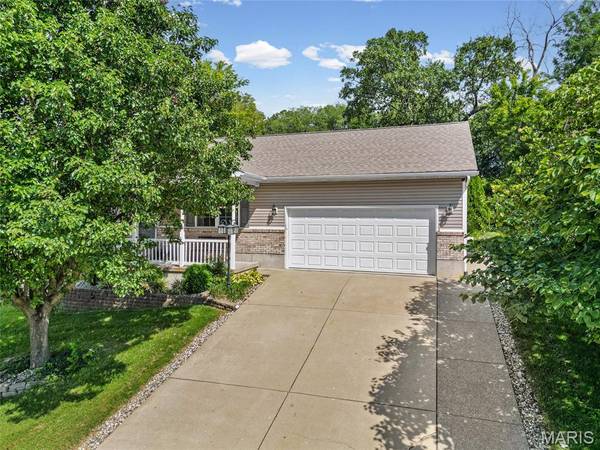559 Monty VW, Washington, MO 63090