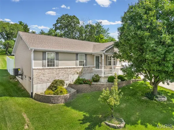 559 Monty VW, Washington, MO 63090