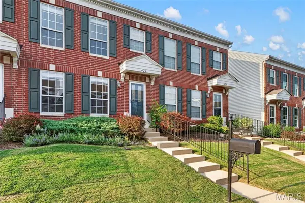 427 Parkview Place DR, Ellisville, MO 63021