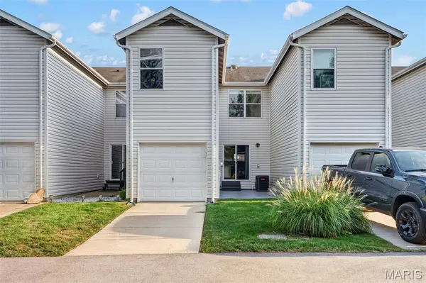427 Parkview Place DR, Ellisville, MO 63021