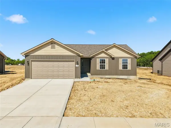 1011 Samwise ST, Wright City, MO 63390