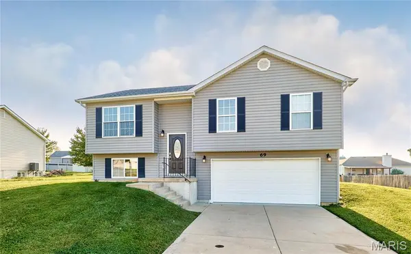 69 Matt Joyce CT, Warrenton, MO 63383