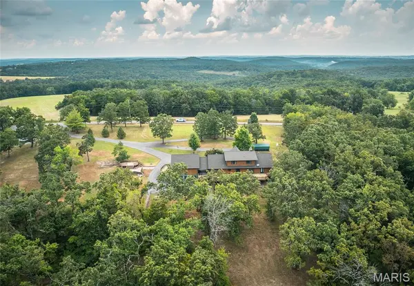 4679 Highway N, Perryville, MO 63775