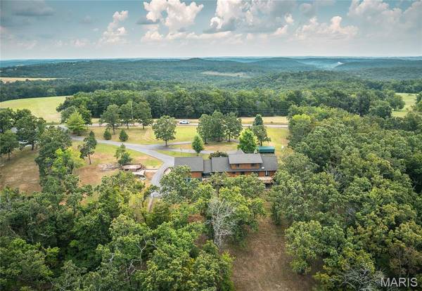 4679 Highway N, Perryville, MO 63775