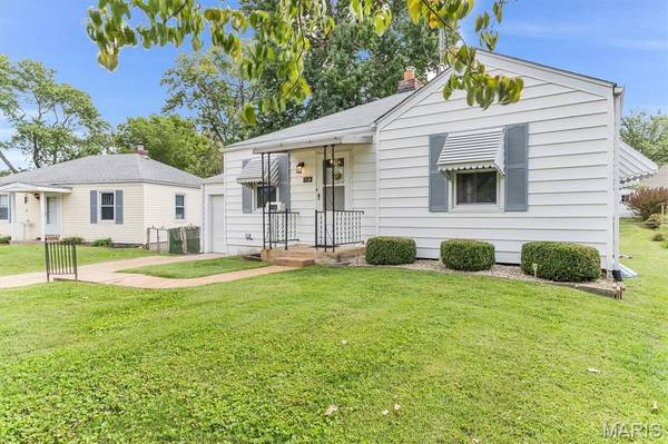 3138 Pearl Harbor DR, St Ann, MO 63074