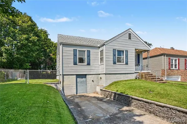 3545 Saint Genevieve LN, St Ann, MO 63074