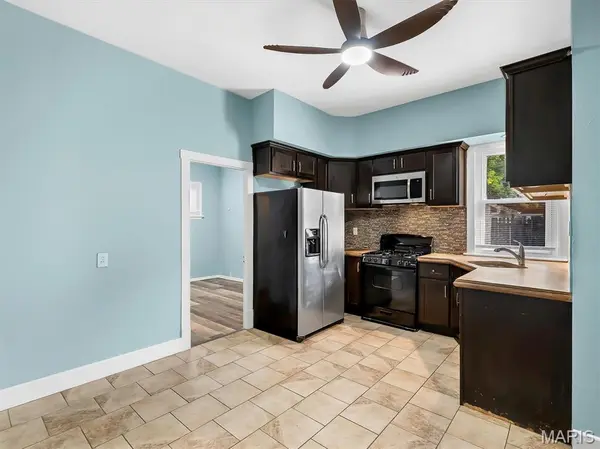 5724 Devonshire AVE, St Louis, MO 63109