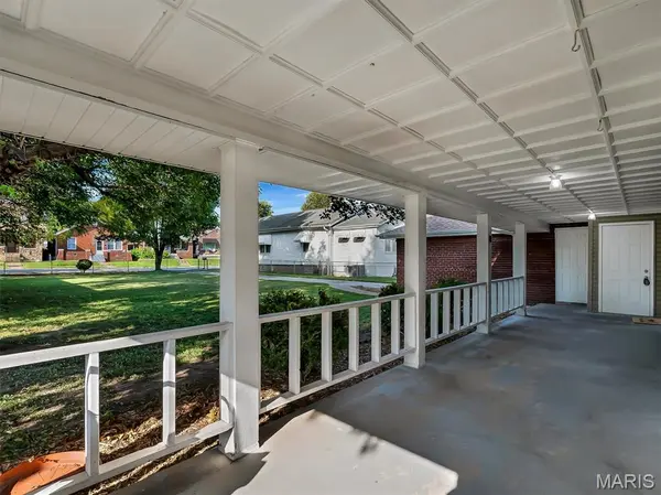 5724 Devonshire AVE, St Louis, MO 63109