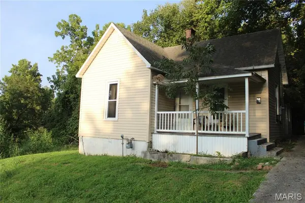 406 S Bellevue ST, Cape Girardeau, MO 63755