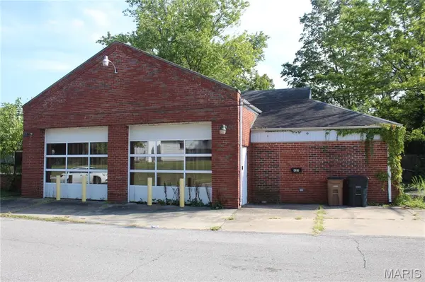 429 Emerald ST, Cape Girardeau, MO 63701