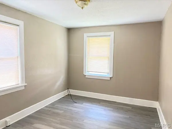 4515 June AVE, Normandy, MO 63121