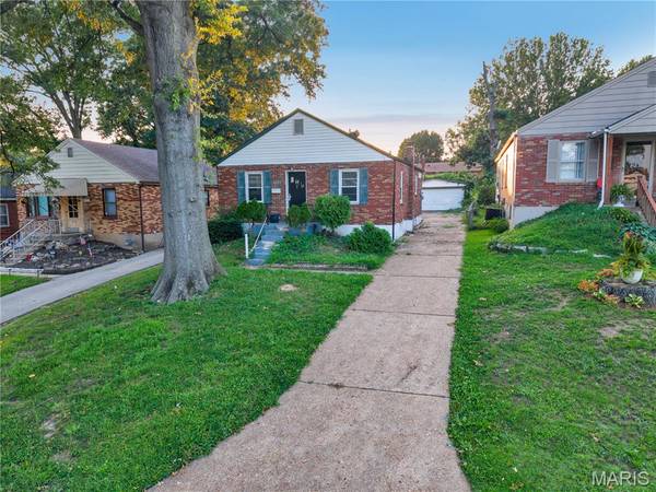 4713 Begg BLVD, Normandy, MO 63121