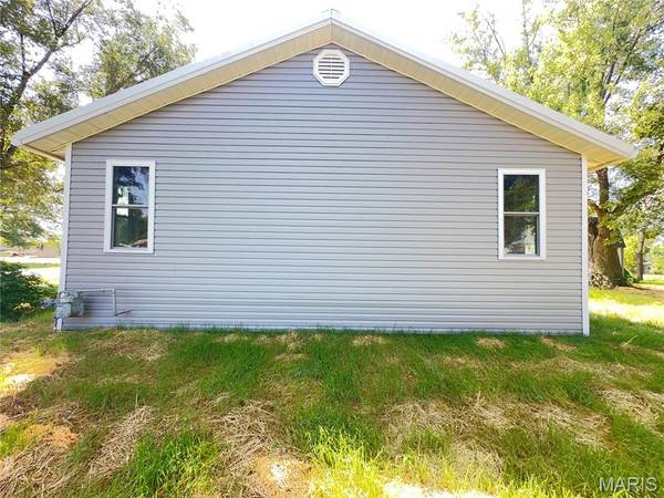 404 S Public ST, Center, MO 63436