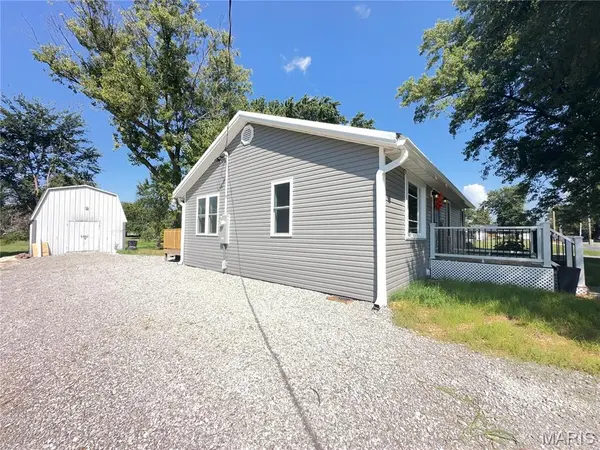 404 S Public ST, Center, MO 63436