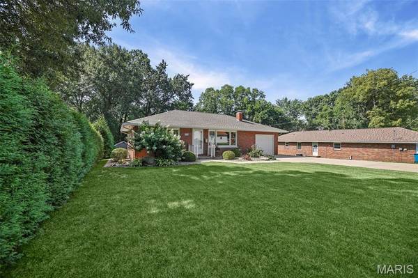 3405 McArthur Blvd, Alton, IL 62002