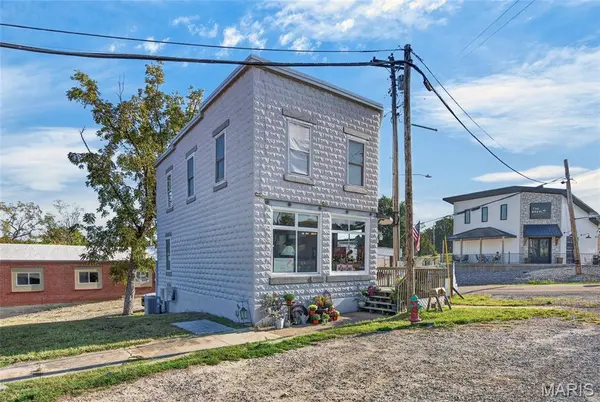 200 Commercial ST, Crocker, MO 65452